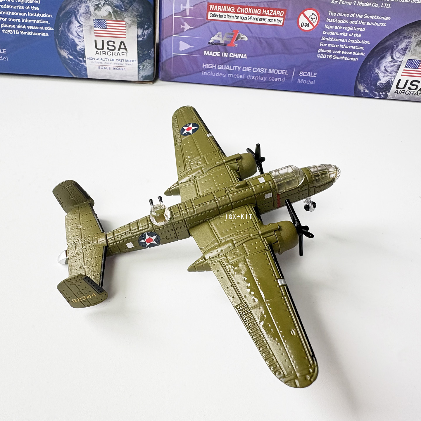 1/200 Scale WWII U.S. B-25 Mit - Model Kit Aircraft ulasan dan harga