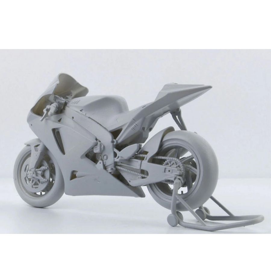 BEEMAX BX13002 1/12 Yamaha YZR - Model Kit Nissan Skyline ulasan dan harga