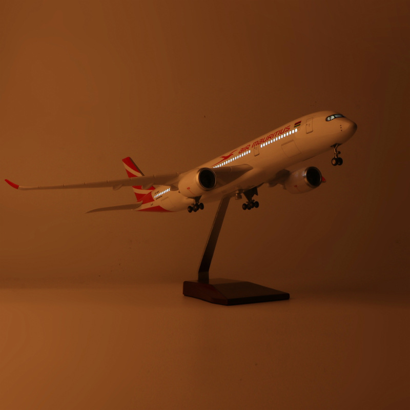 47cm Mauritius A350 Model Airc - Model Kit Aircraft ulasan dan harga